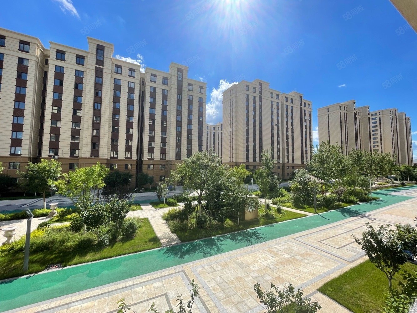 虹京国际2室2厅1卫99㎡南北52.8万