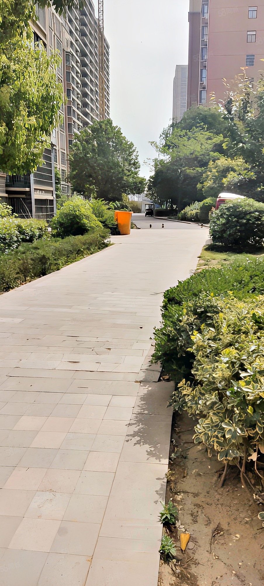 急售龙泊桂园3开间朝南小乔地铁口开通在即