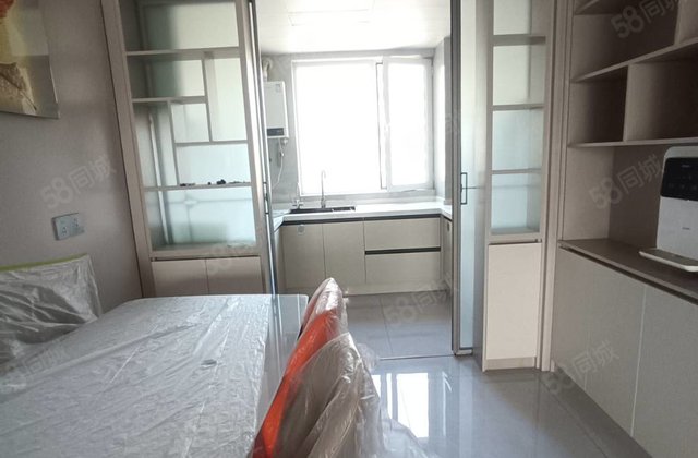 雷华上府3室2厅128㎡50万二手房图片