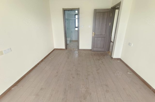 徒骇河畔 碧桂园翡丽湾 一梯一户  送车位