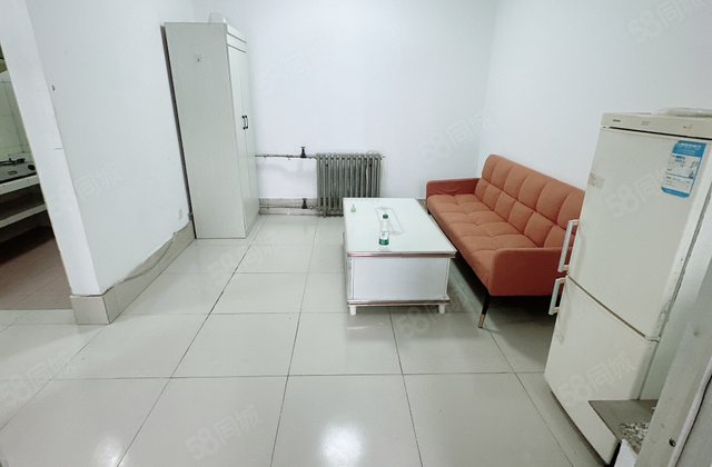 文轩 八中 闸口附近 建材组团 好楼层 停车方便