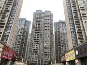 龙庭花园3室2厅毛坯房急售