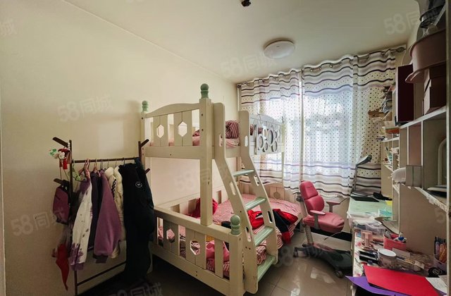 三室，东边户，3楼，送21平储藏室，鲁西化工家属楼质量非常好