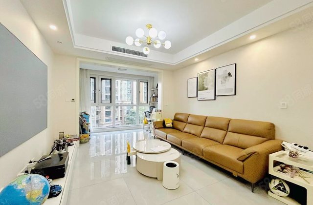 远大中央公园3室2厅107.31㎡169万二手房图片