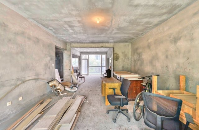 棠蓉园5室2厅226.57㎡392万二手房图片