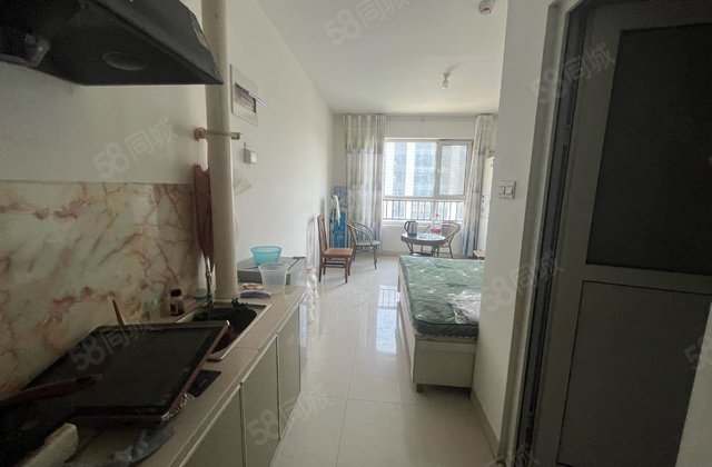 水晶丽城公寓，阳面，电梯房，7中，汽车总站附近