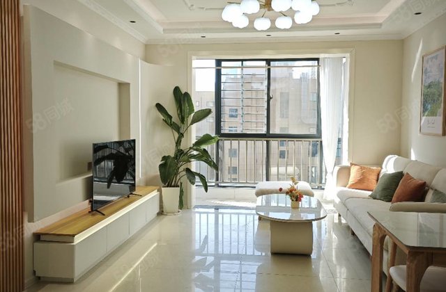 璟都国际(独山大道)3室2厅102㎡66.8万二手房图片