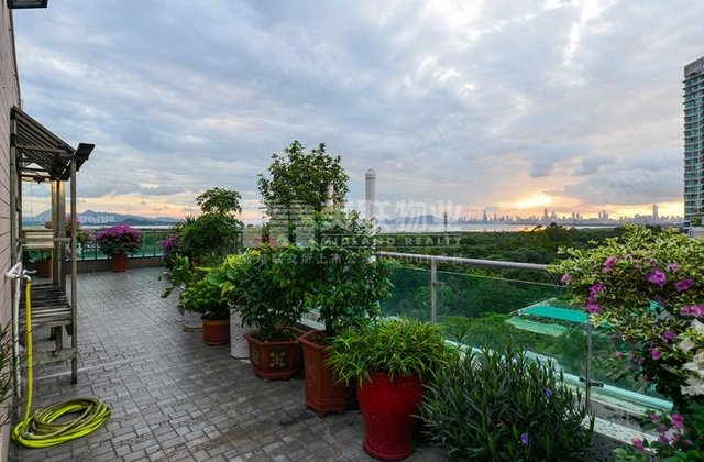 翠堤湾龙玺顶楼复式看全海景花园130平米&nbsp; 精 4室1厅1卫159.