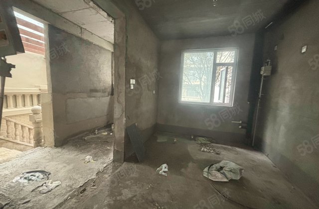 名仕温泉国际城(别墅)3室2厅87.12㎡65万二手房图片