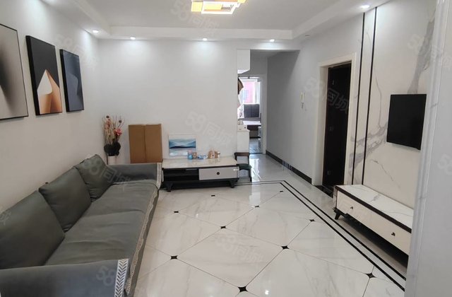 天汇中央公馆 精装3室 停车方便 水城中学西门南邻 送储藏室