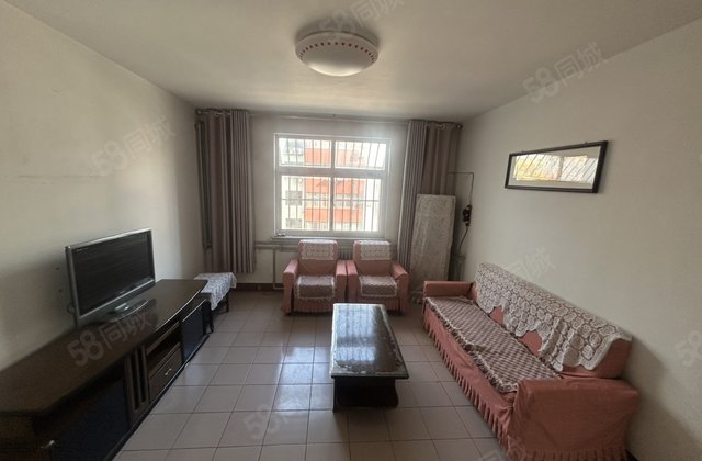 市中心三中电梯 109.8万三室朝阳，市医院东临，北顺  旁