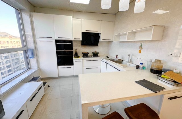 中信城中央公园4室3厅159.54㎡140万二手房图片