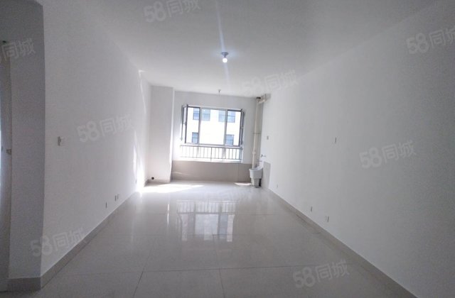 带车位储藏室，温馨两室，当代国际，一梯两户，开发区东昌东校附