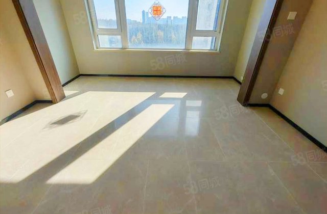 华润万象府世家3室2厅133㎡115万二手房图片