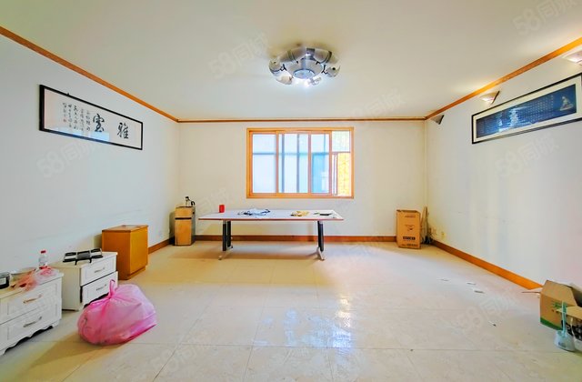 瑞达家属院3室2厅142.13㎡68万二手房图片