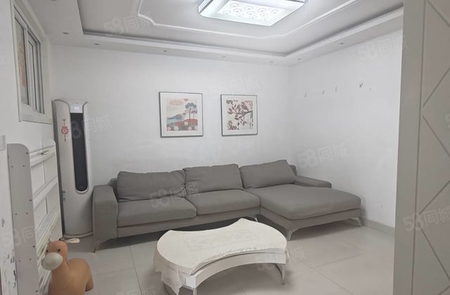 水岸新城近南门，中层正规三室！免大税南北通透