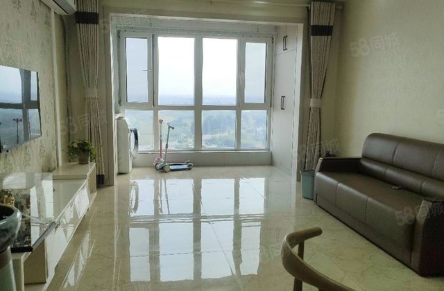 隆基泰和广场2室2厅90㎡65万二手房图片