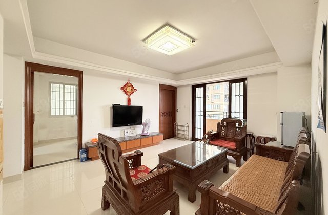 嘉禾世纪广场4室2厅136.84㎡112万二手房图片