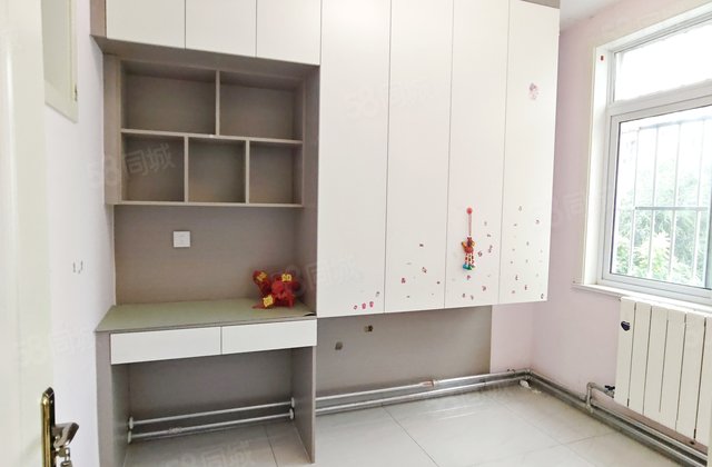 仅售36万专医院旁王口小区61平精装修二室一厅送储有证无大税