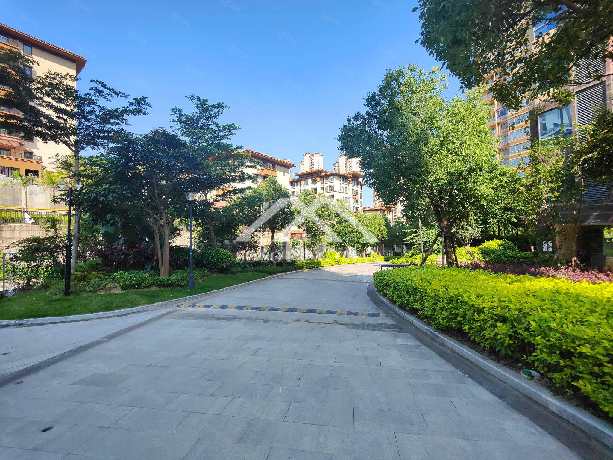 【10图】漳州港 永鸿御景湾 精装修两房 低单价 南北通透 全景阳台,永