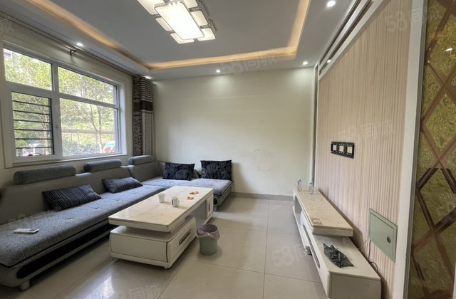 民生凤凰城！捡  房源！精装修3室2厅2卫！拎包入住