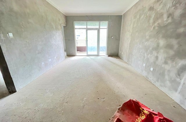 万峰城D区峰景里2室2厅83.67㎡63.8万二手房图片