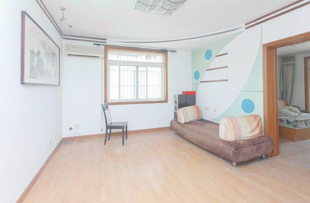 乐天花园3室2厅98㎡90万二手房图片