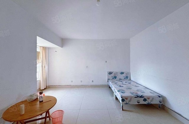 近医院 小区绿化高 带电梯 朝南 高楼层视野无遮挡 产权清晰