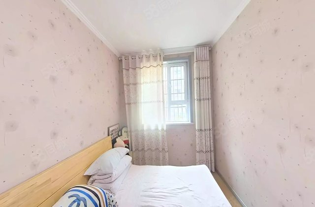 世锦名都3室2厅116㎡48.8万二手房图片