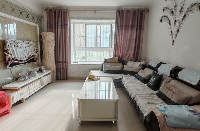 区政府  实验东李三居室免大税70万可按揭看房子方便