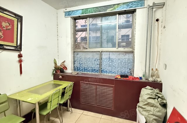 文轩一楼带院 建行家属院 三室 带院子 免大税急售可按揭