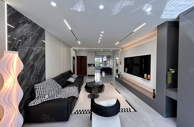 万公馆2室2厅127㎡76.8万二手房图片