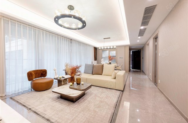 华润置地静安府4室2厅131.77㎡249万二手房图片