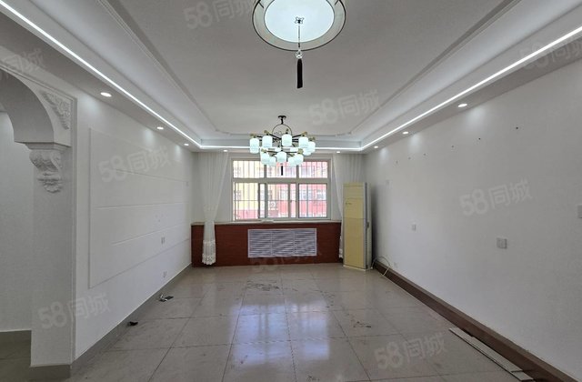 开发区实验旁 西苑小区 精装修 三室朝阳 免大税 带车储