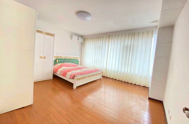 湖畔诚品6室2厅151.37㎡99万二手房图片