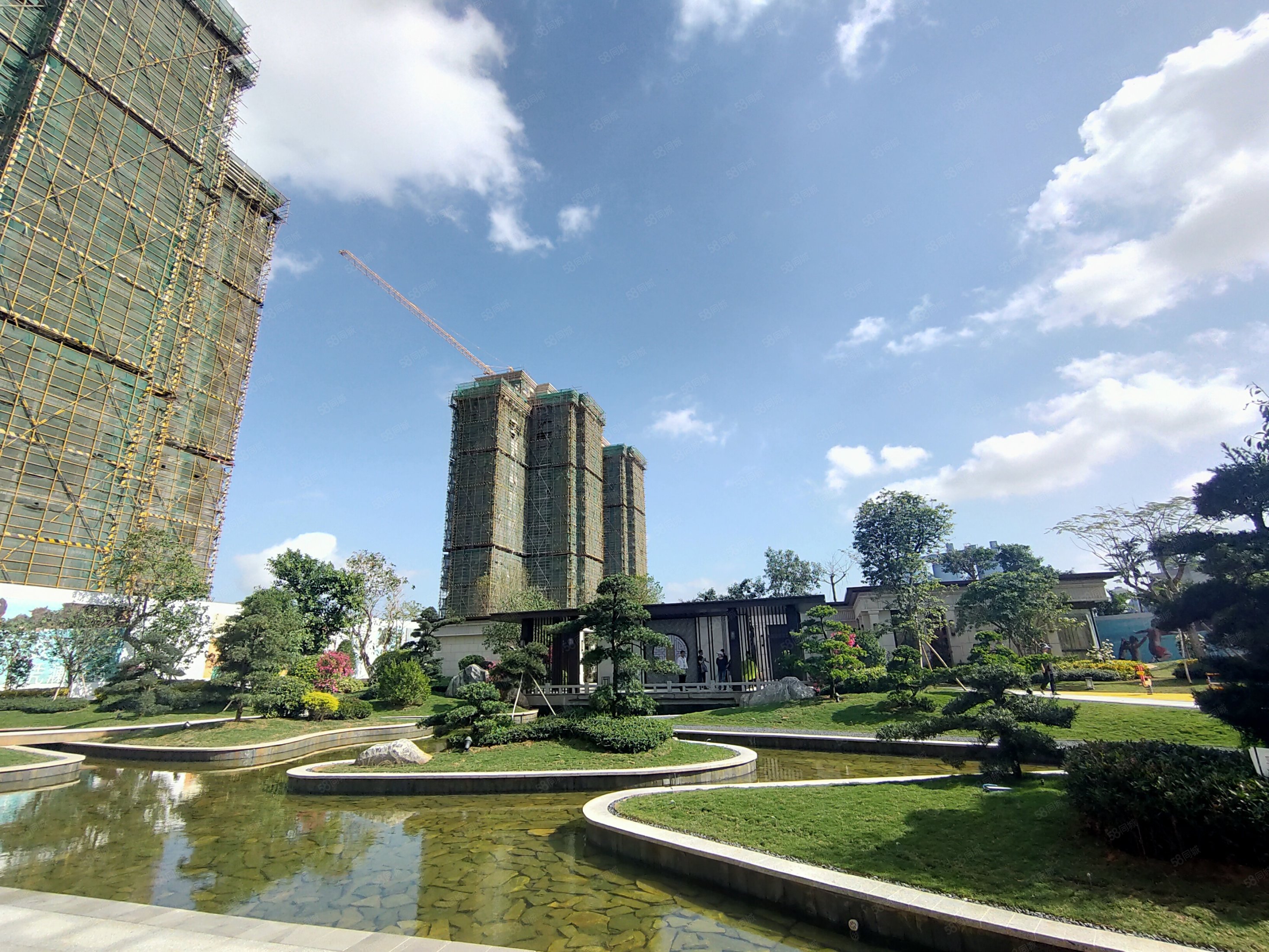 毗邻海口 交通方便 景园美麓城 精装交付 大露台 景观颐仁