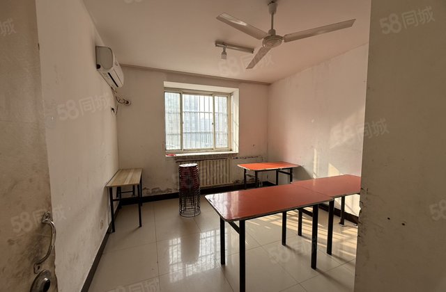 急售 香格里小镇 实验  西 昌盛苑 孝心一楼 带阳面车库