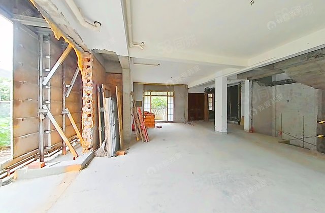 溪上玫瑰园7室3厅420.53㎡3500万二手房图片