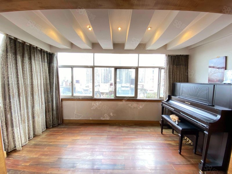 大跃层(文华苑)精装5室2卫