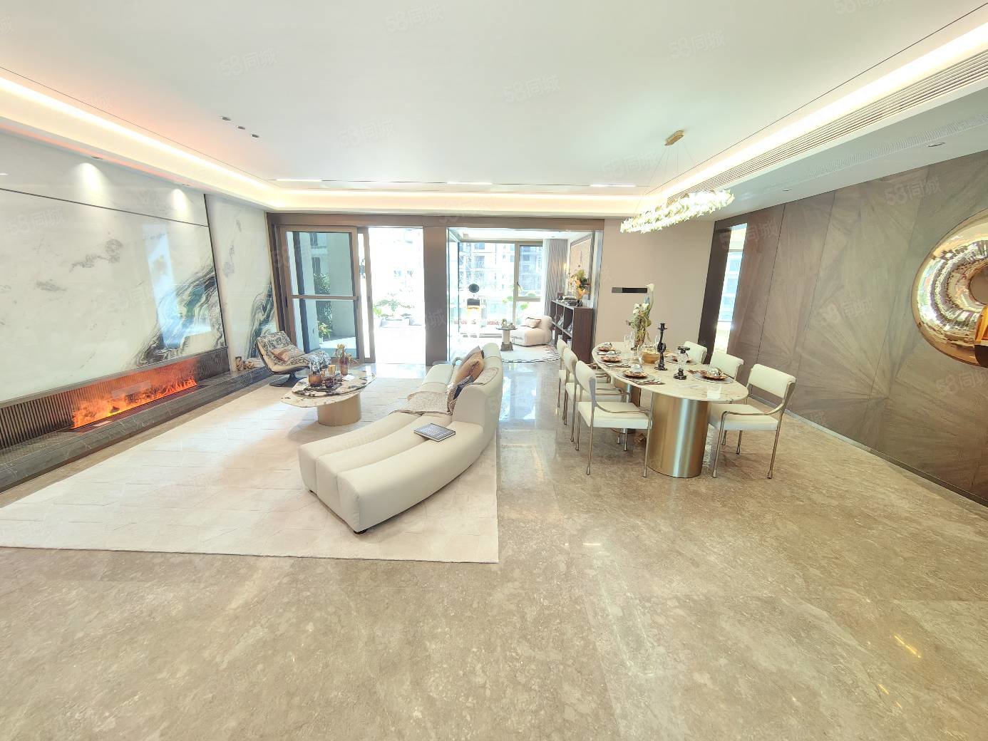 国瑞麓林府4室2厅3卫143㎡南北104万