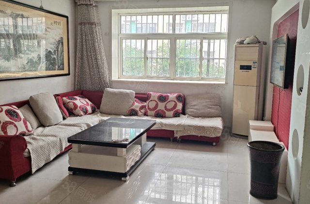 中华苑北苑 汽车站东 地暖房 三室朝阳 价格可谈 随时看房