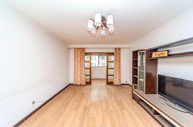 望园小区3室2厅134.27㎡170万二手房图片