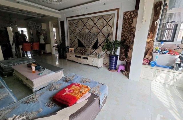 家和苑B区3室2厅107㎡64万二手房图片