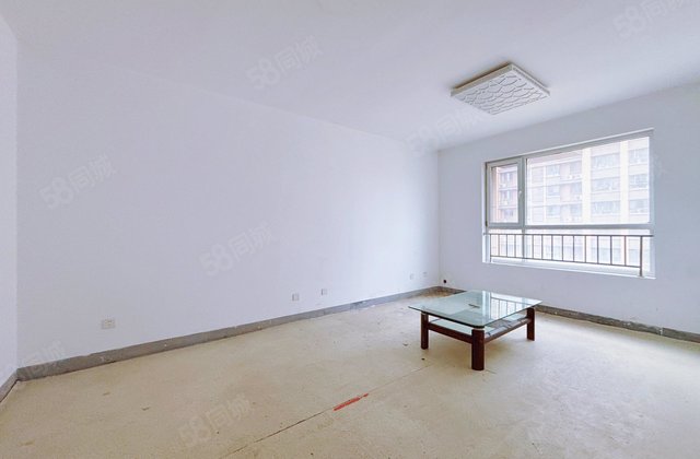 星光水晶丽城(东区) 商品住宅 三室两厅两卫花园路