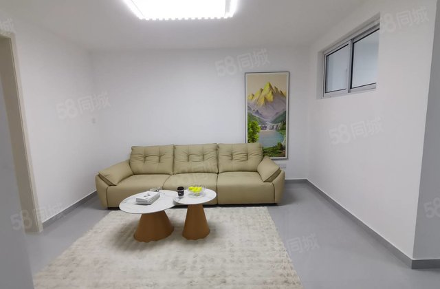 85.8万，文轩本部，东关  单位家属院精装孝心一楼地暖三室