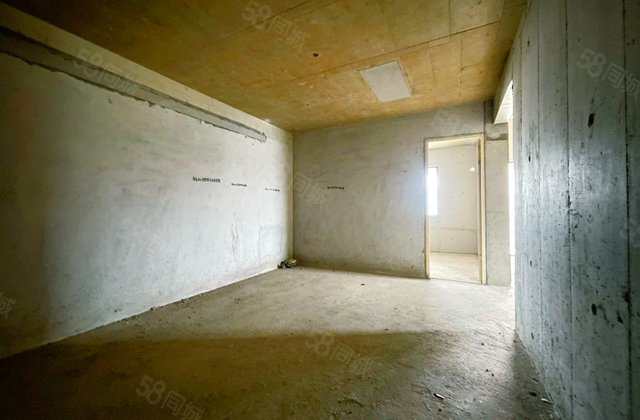 润和湘江天地(一期)3室2厅143㎡136万二手房图片