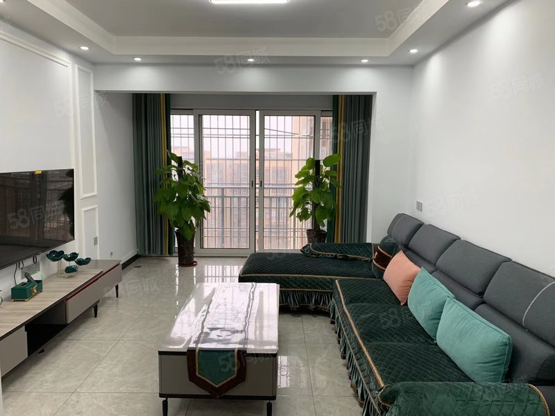 东方家园龙城精装三房业主(急急急)售 价格可谈 随时看房