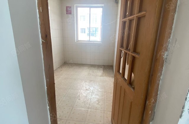 金地小区3室2厅139㎡38万二手房图片