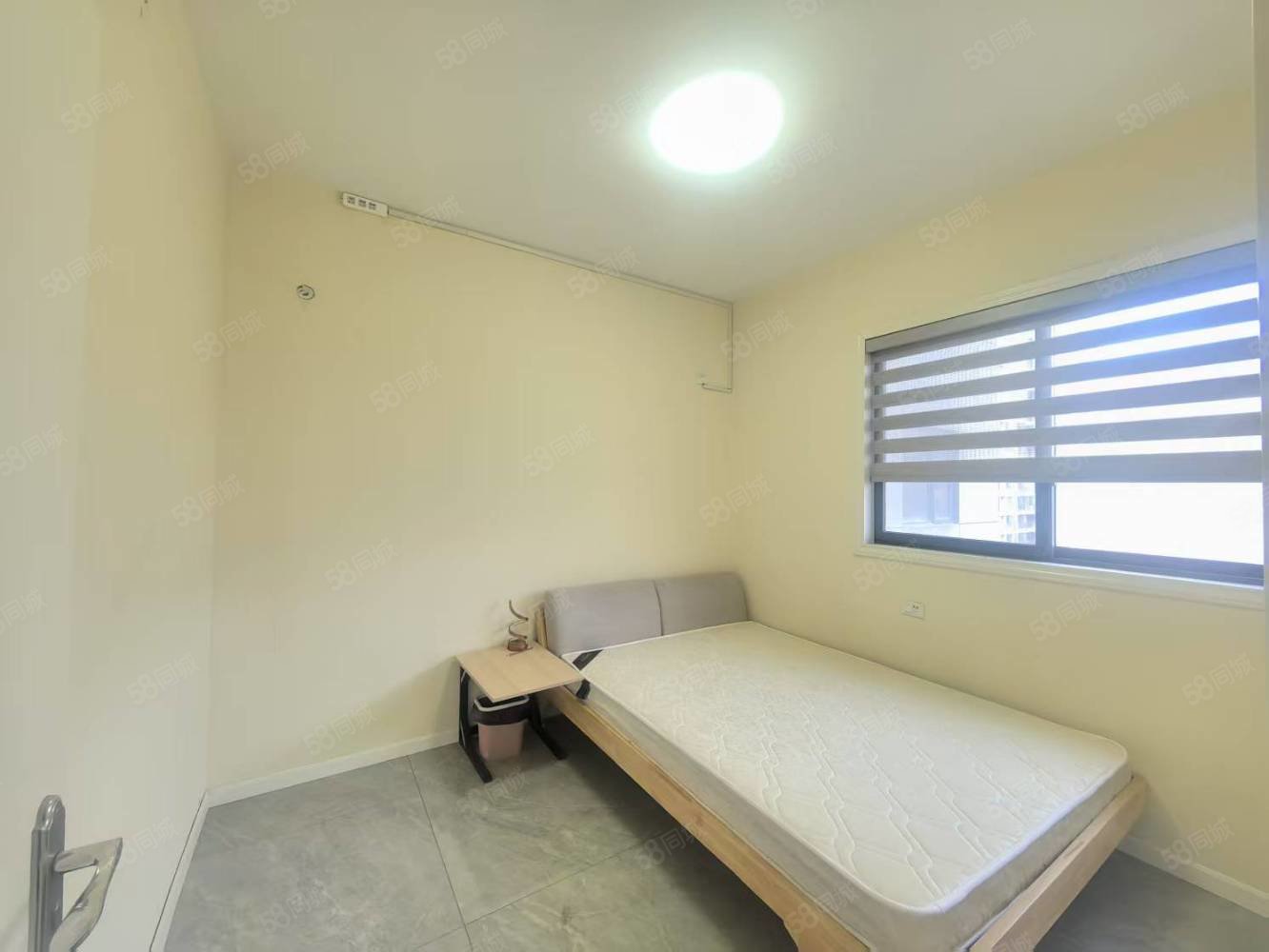 金煌天津港2室2厅1卫80㎡南北60万