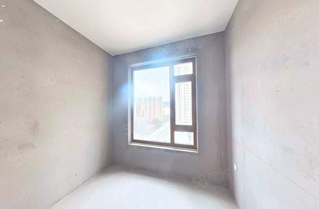 七号公馆3室2厅141.08㎡83万二手房图片